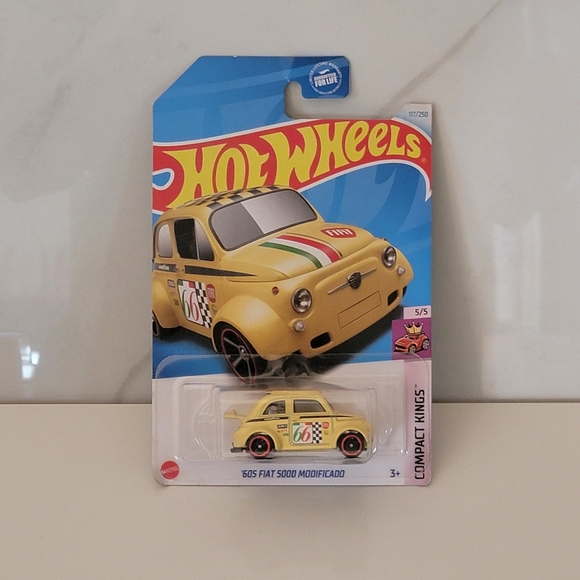 FIAT Hot Wheels #66 yellow car collectible compact kings - Picture 2 of 3